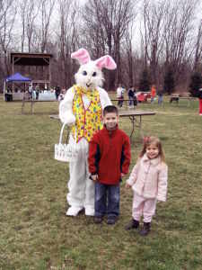 EASTER BUNNY & FANS